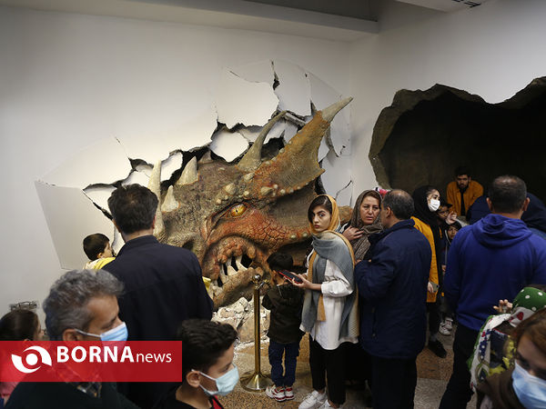 بازدید نوروزی مسافرین از برج میلاد