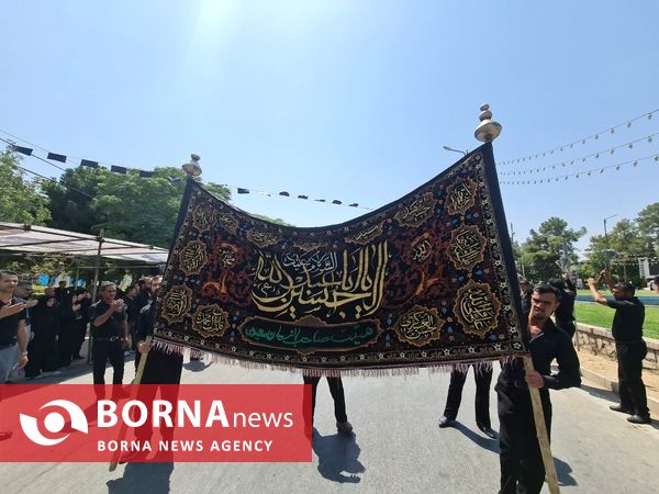 عزاداری مردم کرمان در روز تاسوعا حسینی