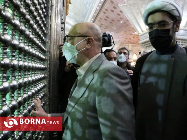 حضور وزیر علوم در حرم امام (ره)