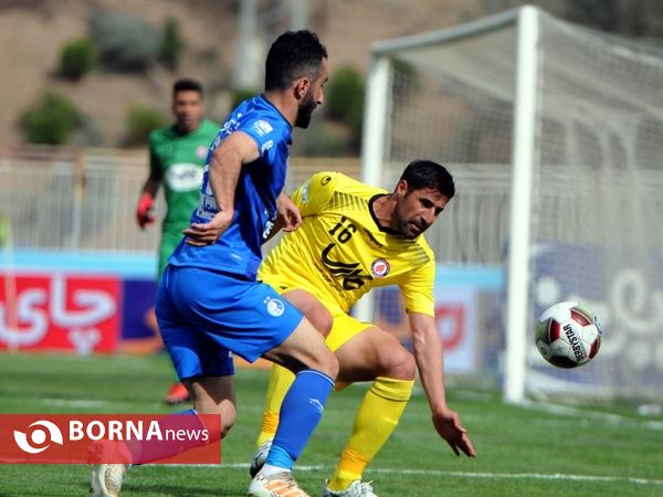 دیدار تیم های فوتبال نفت تهران- استقلال