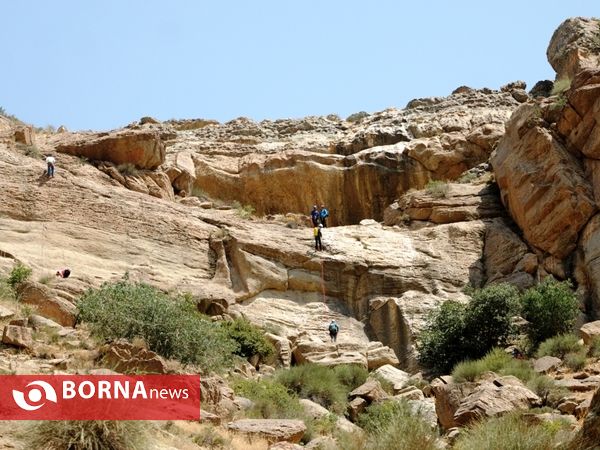 صخره نوردی در منطقه تنگه وردیج- غرب تهران