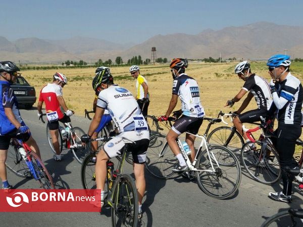 مسابقه دوچرخه سواری پیشکسوتان لرستان دربروجرد
