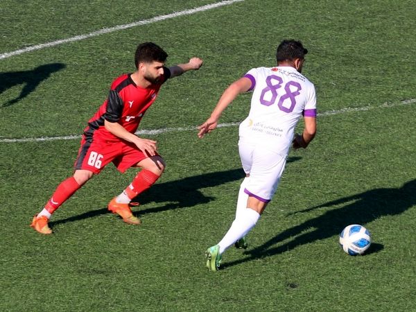 دیدار تیم‌های فوتبال سپیدرود رشت _  ویستاتوربین تهران