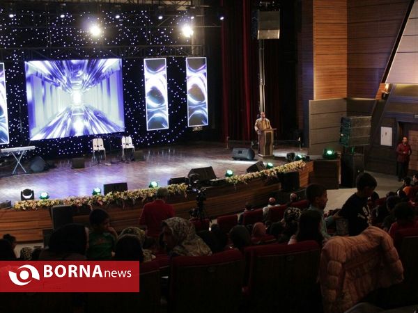 جشن بزرگ‌میلاد سالن آمفی تئاتر- شهر قدس