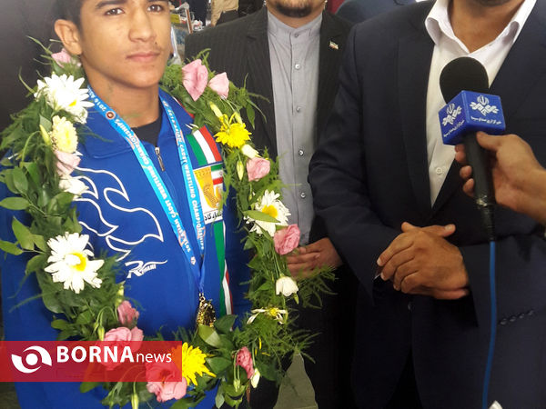 استقبال از امید آرامی کشتی گیر قهرمان آسیا