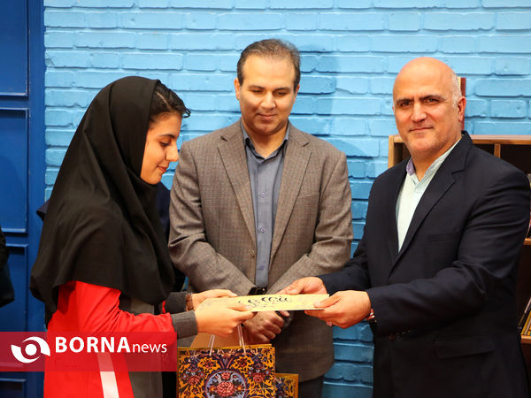 آغاز به کار شبکه ورزشکاران دوستدار کتاب شیراز در خانه تنیس روی میز