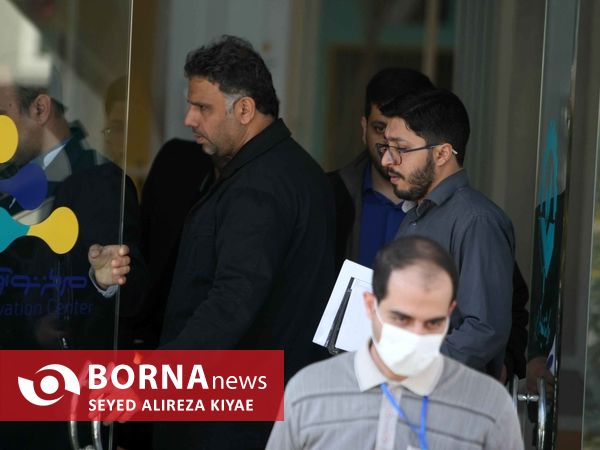 بازدید معاون اول رییس جمهور از صنایع دانش بنیان کسا