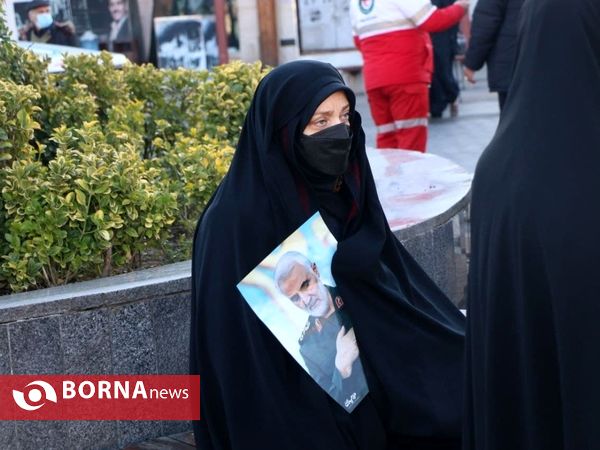 مراسم تشییع پیکر مطهر ۸ شهید گمنام در رشت