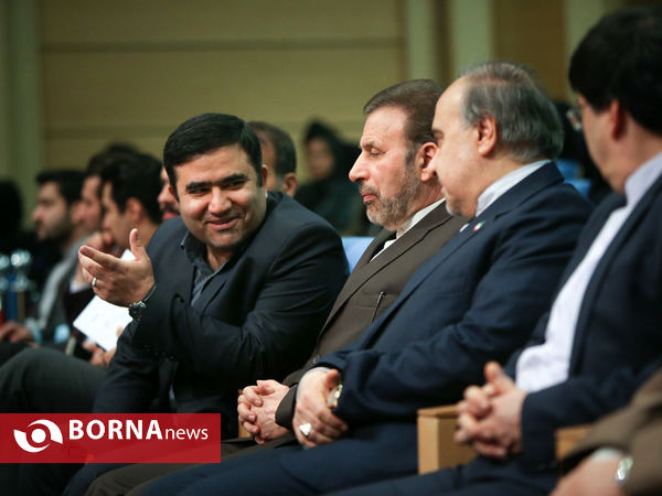 هم اندیشی صمیمانه جوانان با دولت