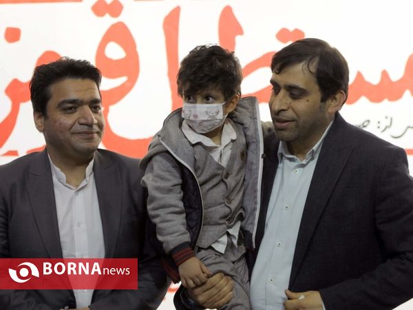 اکران فیلم مستطیل قرمز -پردیس ملت