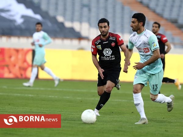 دیدار تیم های فوتبال پرسپولیس - سایپا