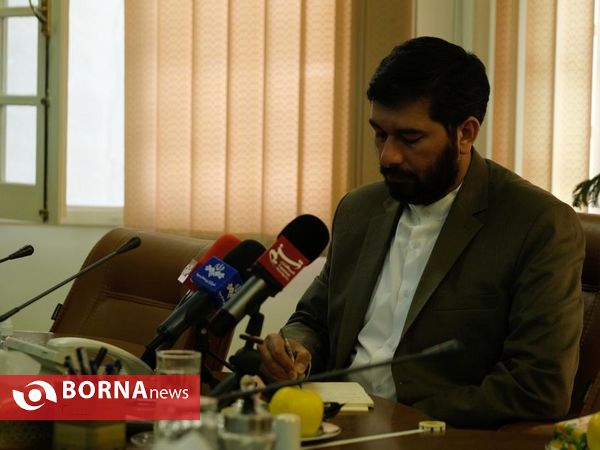 نشست خبری فرماندار شهرستان شمیرانات با اصحاب رسانه