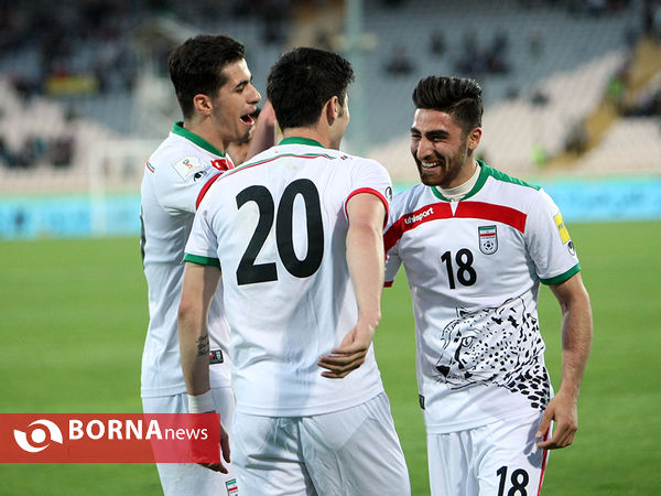دیدار تیم های ملی ایران و عمان