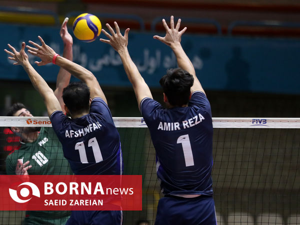 دیدار تیم های والیبال پیکان تهران - پاس تهران