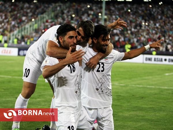 دیدار تیم های ایران - قطر