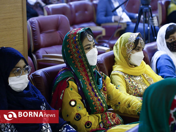 افتتاحیه نخستین همایش بین المللی پوشاک سنتی جهان اسلام