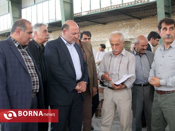 بازدید فرماندار قدس از کارخانه مهیار سنگ شکن و صنایع تکمیلی