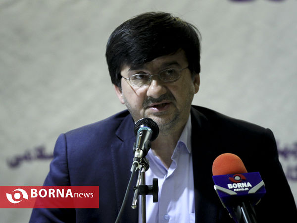 نشست بازخوانی چهل سال ورزش