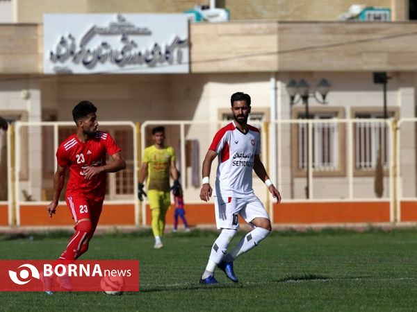 دیدار تیم های فوتبال سپیدرود رشت – بعثت کرمانشاه