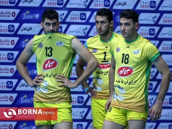 دیدار تیم های والیبال کاله مازندران و بانک سرمایه تهران