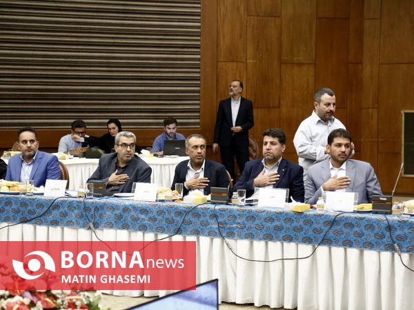 نشست مدیران کل ورزش و جوانان استان ها با سرپرست وزارت ورزش و جوانان