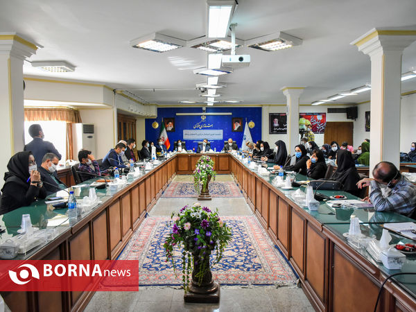 نشست خبری استاندار مرکزی