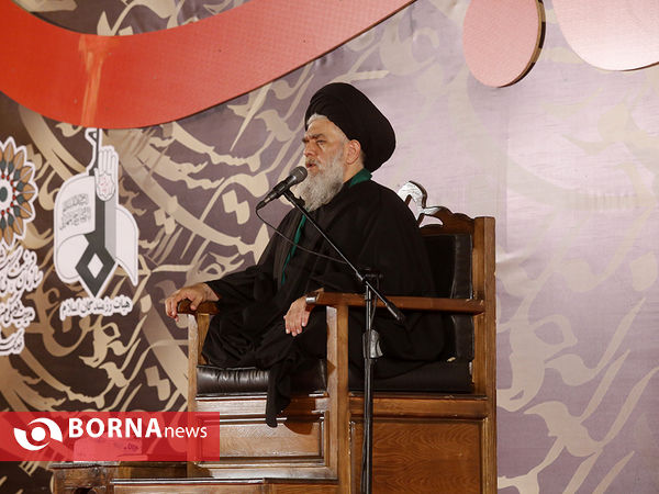 عزاداری شب تاسوعا در میدان امام حسین (ع)