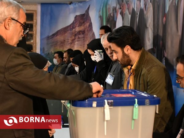 انتخابات مجلس یازدهم در حوزه های رای‌گیری اراک(2)