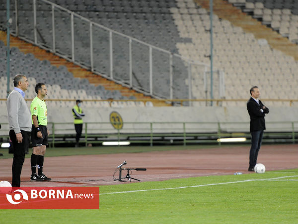 دیدار تیم های فوتبال پرسپولیس - نساجی