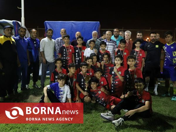 فینال رقابت های فوتبال جام شهدای متروپل آبادان