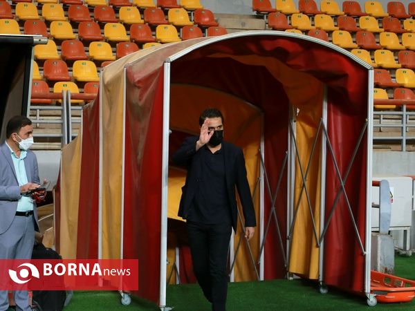 در حاشیه دیدار تیم های فوتبال فولاد - پرسپولیس