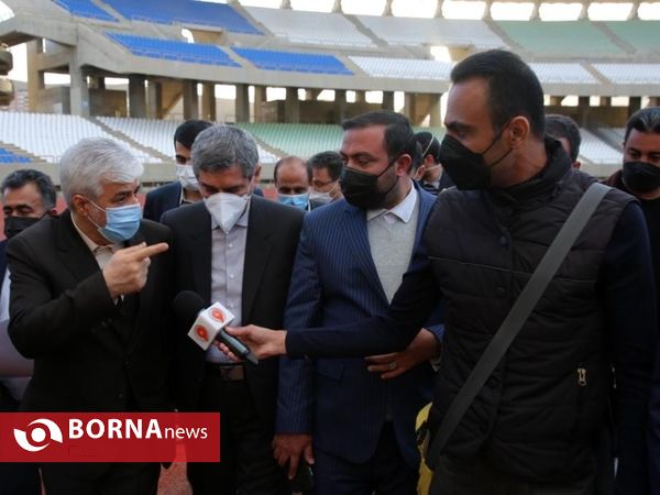 بازدید وزیر ورزش و جوانان از ورزشگاه پارس شیراز