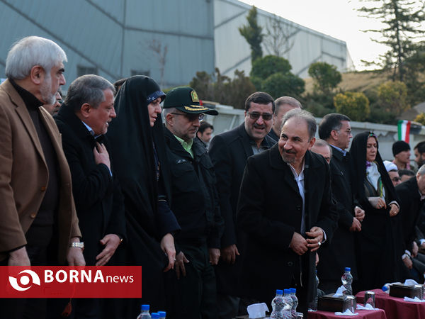 حضور شهردار و اعضای شورای شهر تهران در بیست و دو بهمن