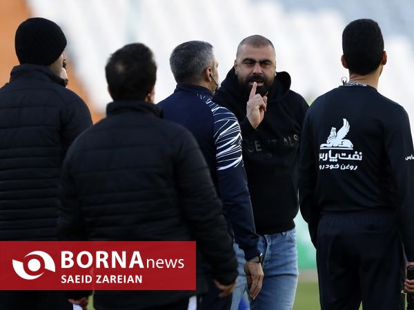 دیدار تیم های استقلال تهران - ملوان بندر انزلی