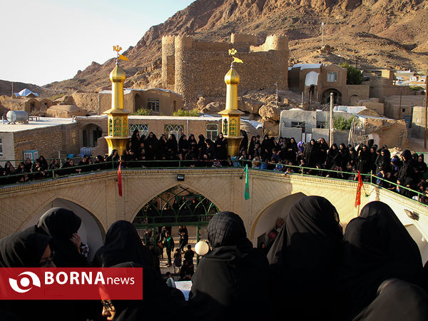 مراسم روز تاسوعای حسینی در روستای هفتهر - یزد