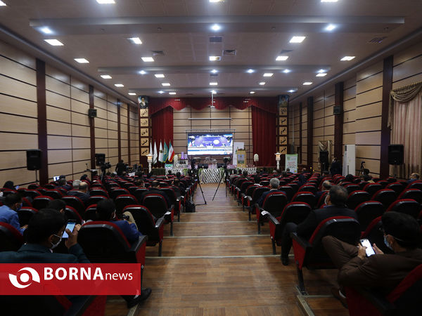 مراسم تجلیل از برگزیدگان ملی فارس در بخش کشاورزی