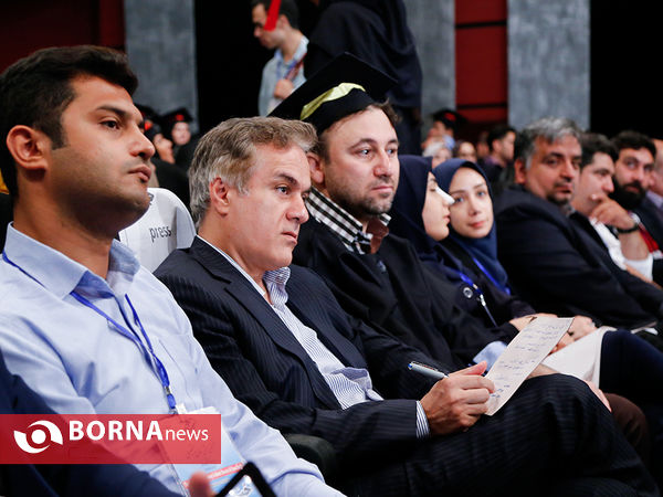 نخستین جشن فارغ التحصیلی ادوار دانشکده خبر