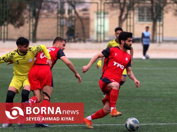 دیدار تیم‌های فوتبال سپیدرود رشت _ اترک بجنورد