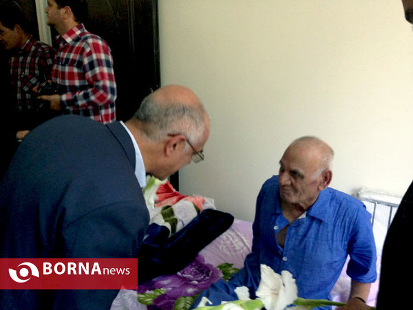 بازدید مسئولان غرب تهران از آسایشگاههای سالمندان