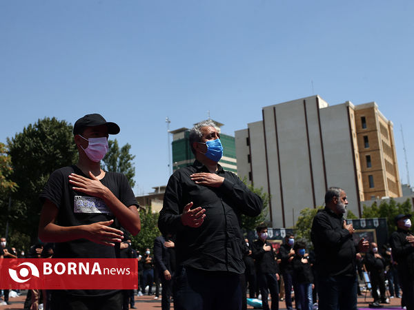 مراسم عزاداری روز عاشورا در میدان فلسطین تهران