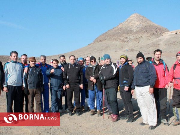 کوهپیمایی بزرگ خانوادگی در غرب استان تهران