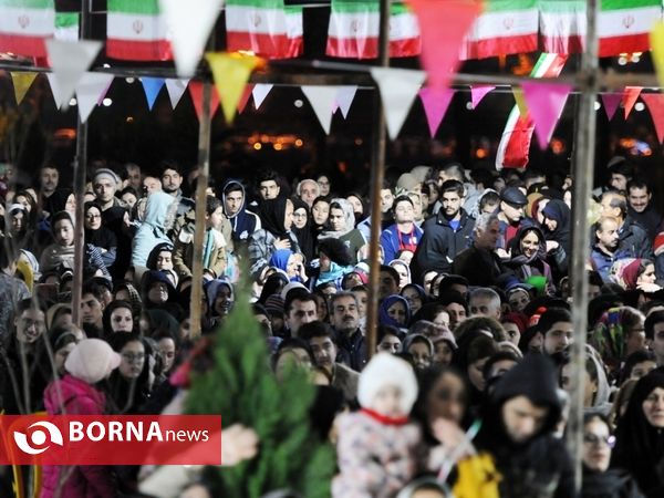 جشن بازگشایی جزیره استخر لاهیجان