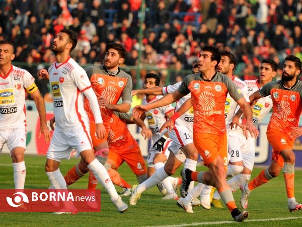 دیدار تیم های فوتبال سایپا- پرسپولیس