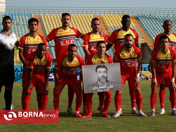 دیدار تیم های فوتبال صنعت نفت - فولاد