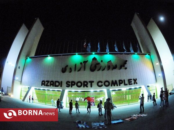 حاشیه های داغ شب قبل از دربی 83