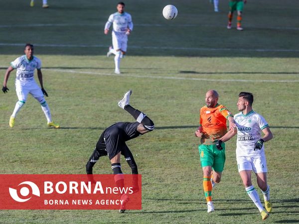 دیدار تیم های فوتبال آلومینیوم - مس