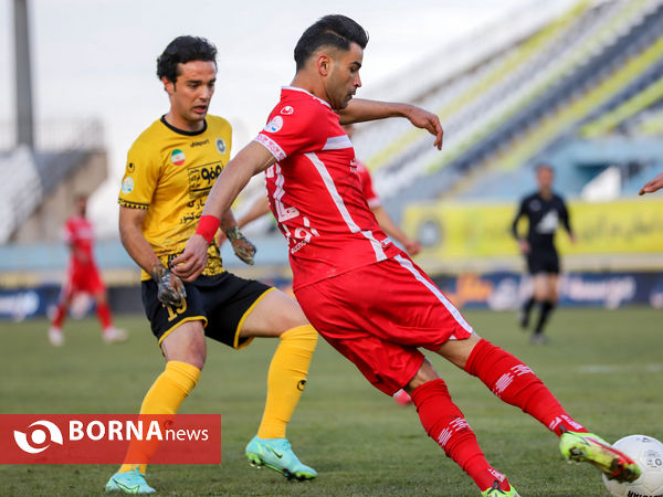دیدار تیم های فوتبال سپاهان- پرسپولیس