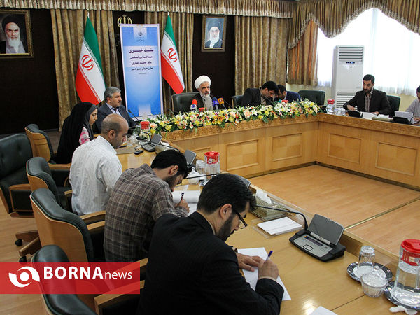نشست خبری معاون حقوقی رئیس جمهوری