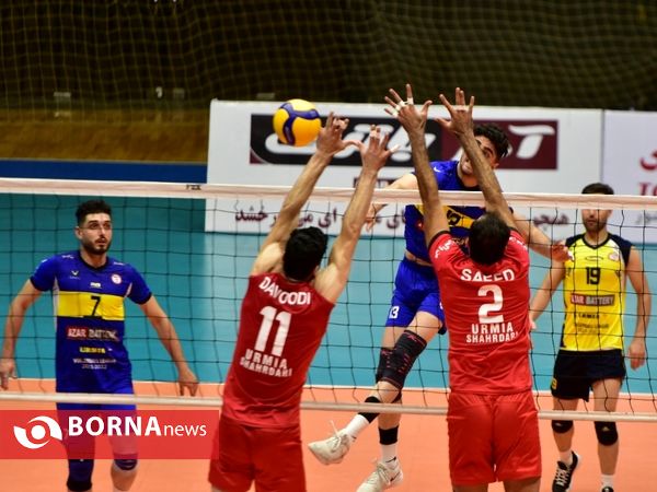 داربی پایتخت والیبال بین شهرداری و آذرباتری ارومیه