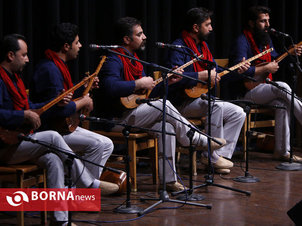 کنسرت موسیقی گروه "آئین"